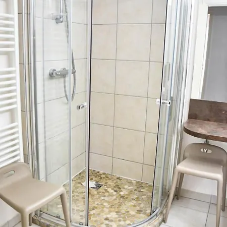 Family With Sea View Classified 3 - 8 People וילה