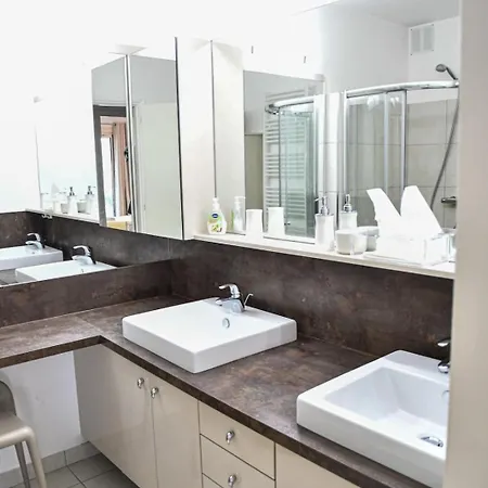 Family With Sea View Classified 3 - 8 People *