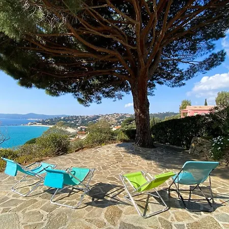 Family With Sea View Classified 3 - 8 People *