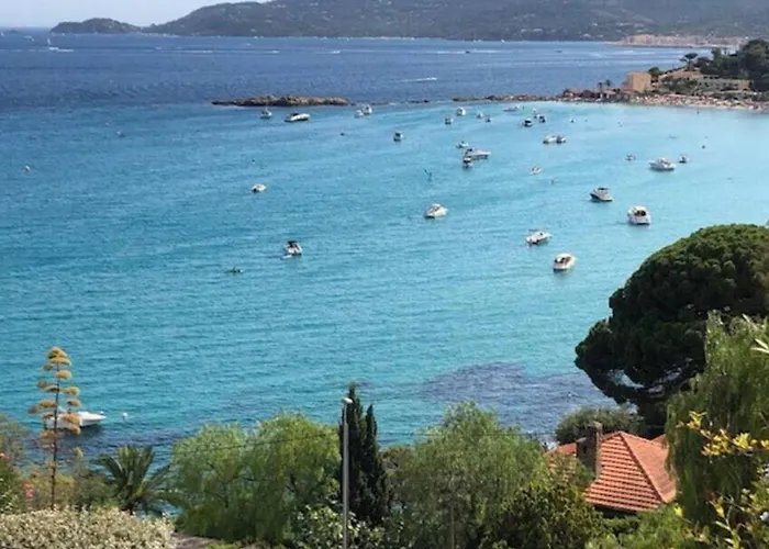 Family With Sea View Classified 3 - 8 People *